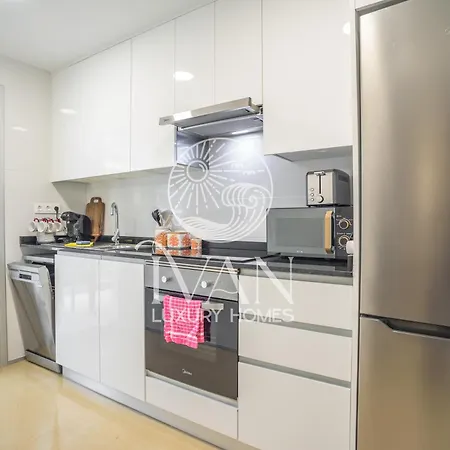 Casa Jon Ivan Luxury Homes 4ªpta Norte 1ªlinea Apartamento *