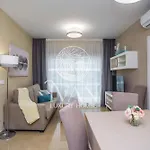 Apartamento Casa Jon Ivan Luxury Homes 4ªplta Norte 1ªlínea
